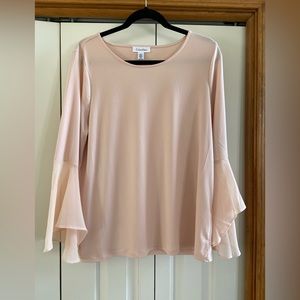 Women’s Calvin Klein blouse. Flowing 3/4 bell sleeves. Large. Light pink/peach.